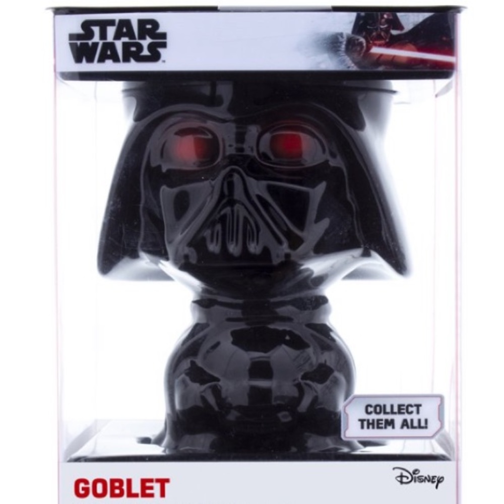 New Star Wars Darth Vader Goblet with Cherry Hard Candy
